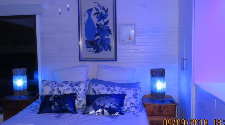 Houtboschbay Honeymoon Suite with Jacuzzi