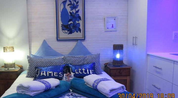 Houtboschbay Honeymoon Suite with Jacuzzi