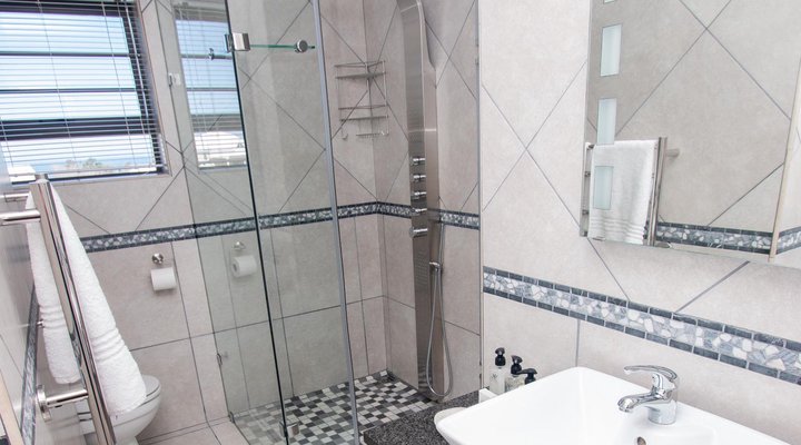 Van Den Bergs Guesthouse B&B