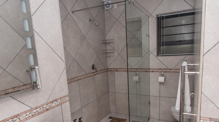 Van Den Bergs Guesthouse B&B