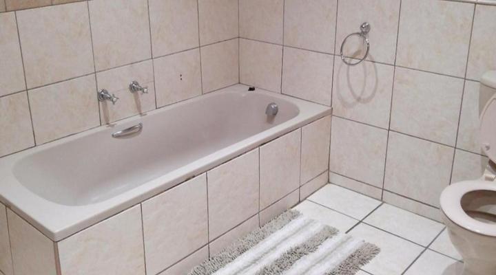 Hide Place Lodge and Spa