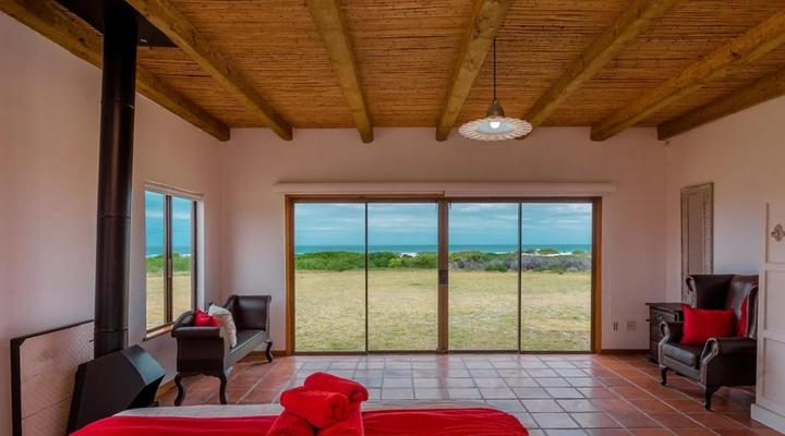 Salted Fynbos Staying