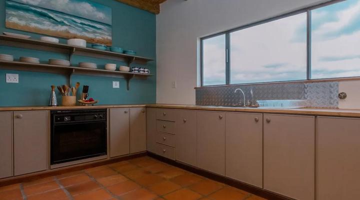 Salted Fynbos Staying