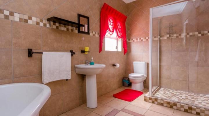 Salted Fynbos Staying