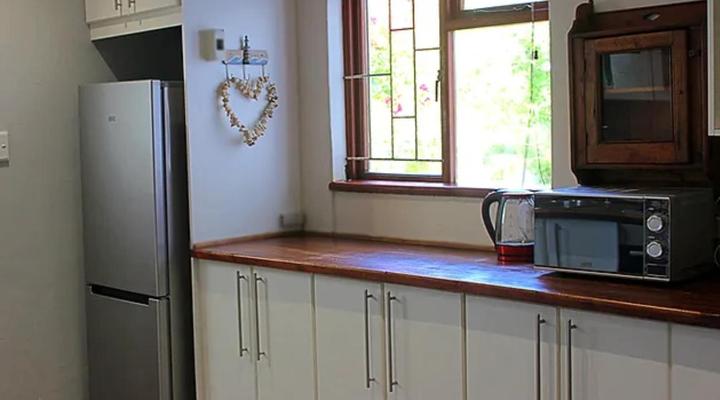 Salted Fynbos Staying