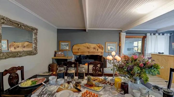 Salted Fynbos Staying