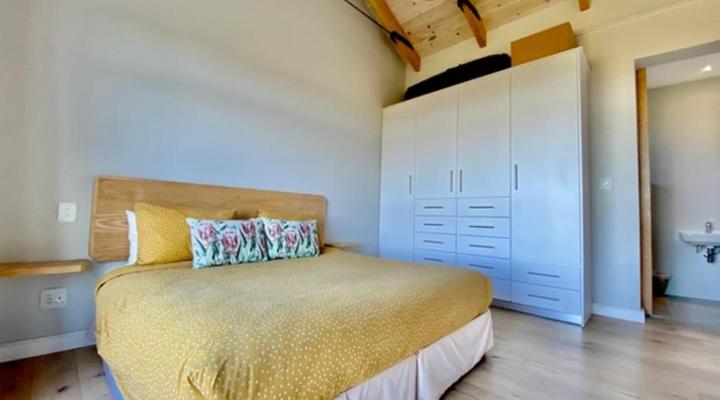 Salted Fynbos Staying