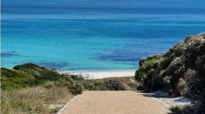 Salted Fynbos Staying