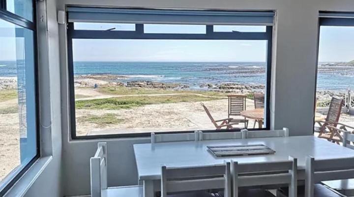 Salted Fynbos Staying