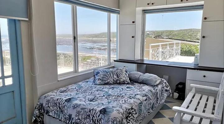 Salted Fynbos Staying