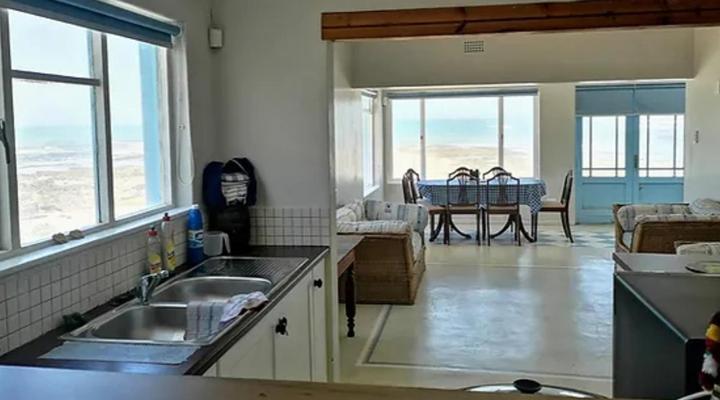 Salted Fynbos Staying