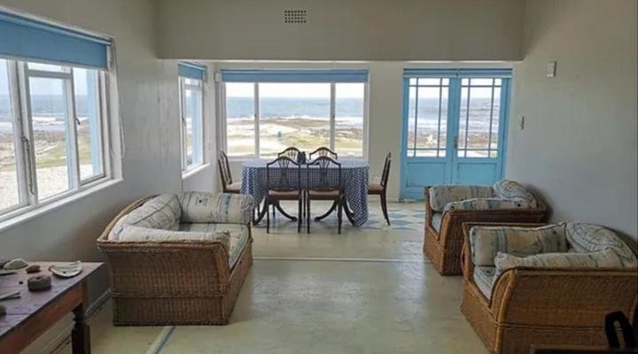 Salted Fynbos Staying