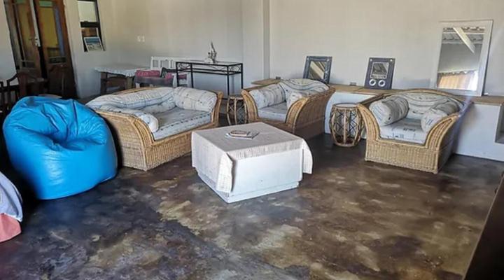 Salted Fynbos Staying