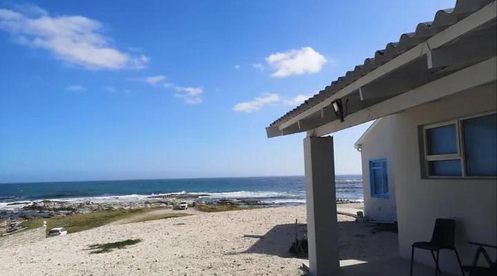 Salted Fynbos Staying