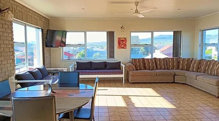 Salted Fynbos Staying