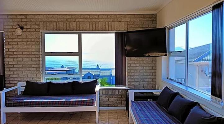 Salted Fynbos Staying