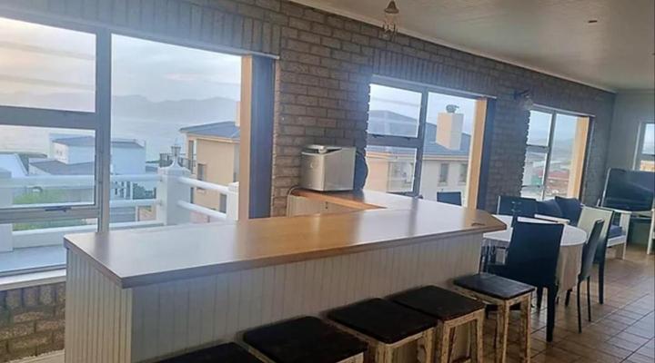 Salted Fynbos Staying