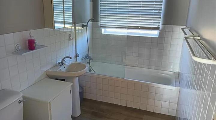 Salted Fynbos Staying