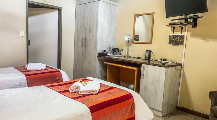 Leribisi Lodge & Conference Centre