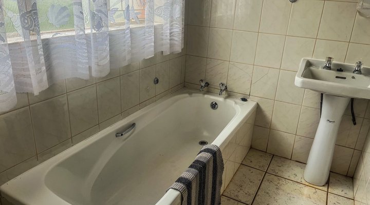 Leribisi Lodge & Conference Centre