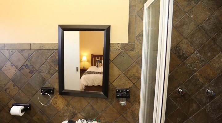 Stoney's Country Hotel