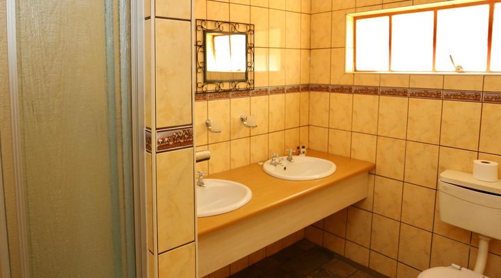 Stoney's Country Hotel