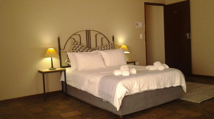 Stoney's Country Hotel