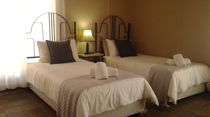 Stoney's Country Hotel