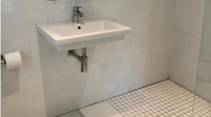 Idyllic Constantia Home