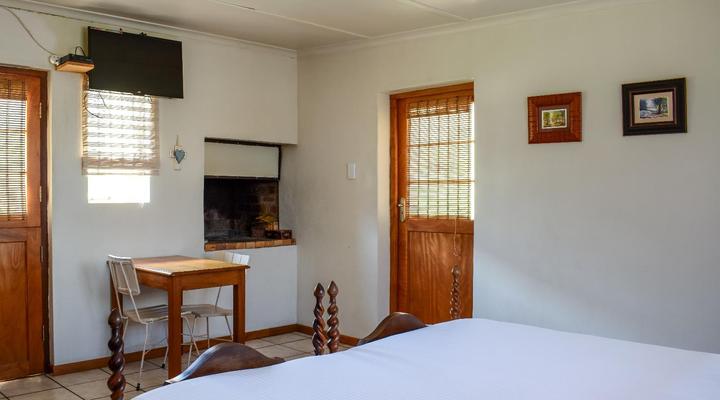 Farmer Redbeard Cottages