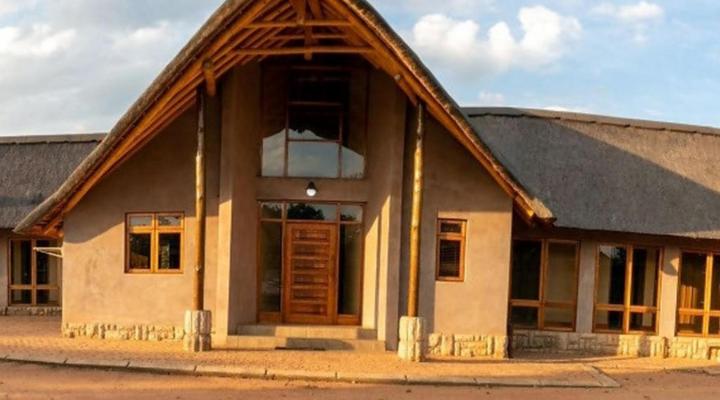 Moi Signature Luxury Villa's - Zebula Golf and Wildlife Estate