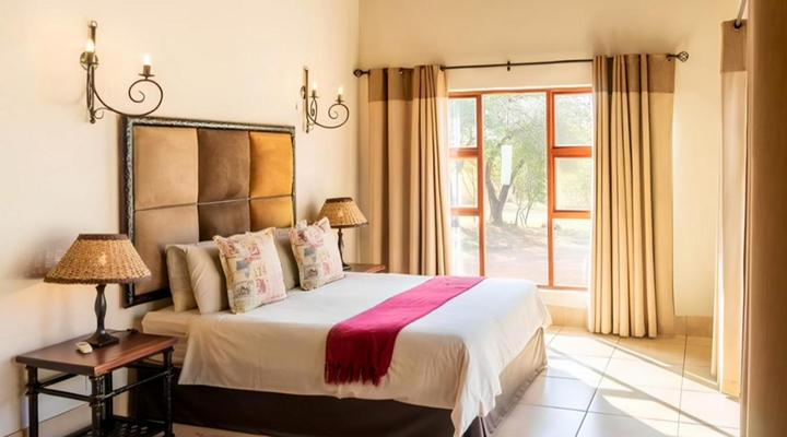 Moi Signature Luxury Villa's - Zebula Golf and Wildlife Estate