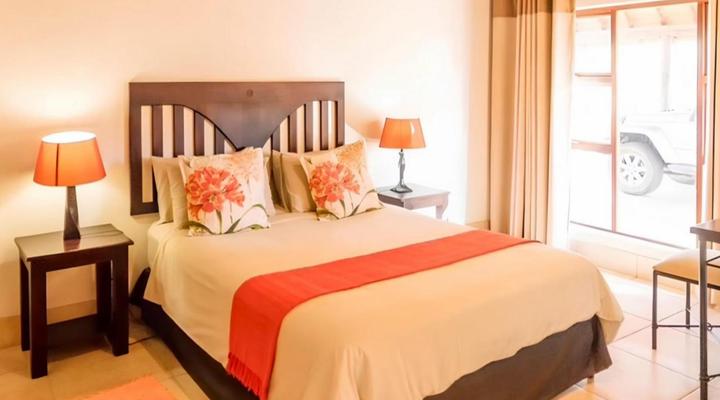 Moi Signature Luxury Villa's - Zebula Golf and Wildlife Estate