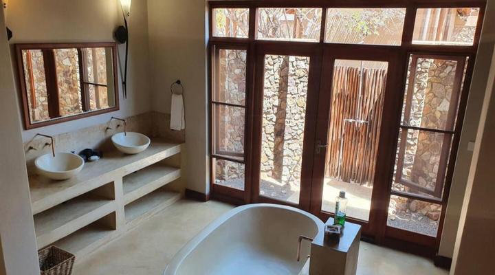 Moi Signature Luxury Villa's - Zebula Golf and Wildlife Estate