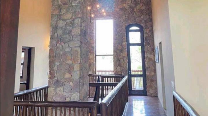 Moi Signature Luxury Villa's - Zebula Golf and Wildlife Estate