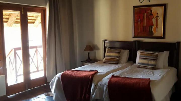 Moi Signature Luxury Villa's - Zebula Golf and Wildlife Estate