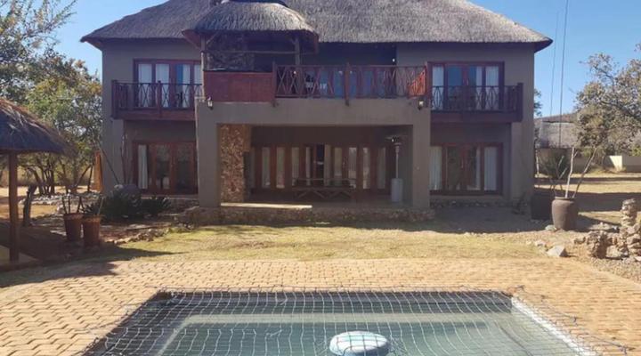 Moi Signature Luxury Villa's - Zebula Golf and Wildlife Estate