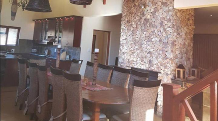 Moi Signature Luxury Villa's - Zebula Golf and Wildlife Estate