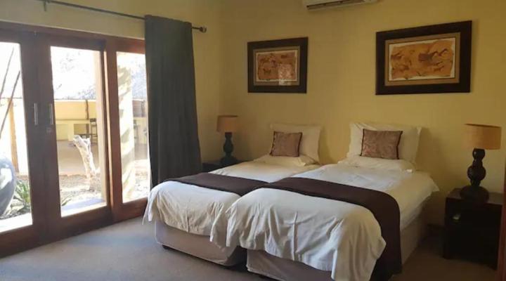 Moi Signature Luxury Villa's - Zebula Golf and Wildlife Estate