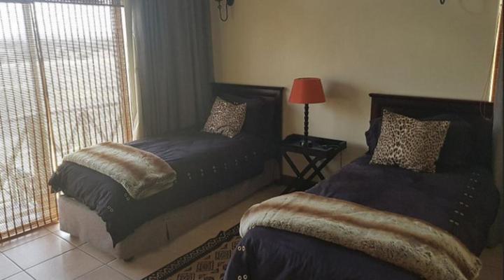 Moi Signature Luxury Villa's - Zebula Golf and Wildlife Estate