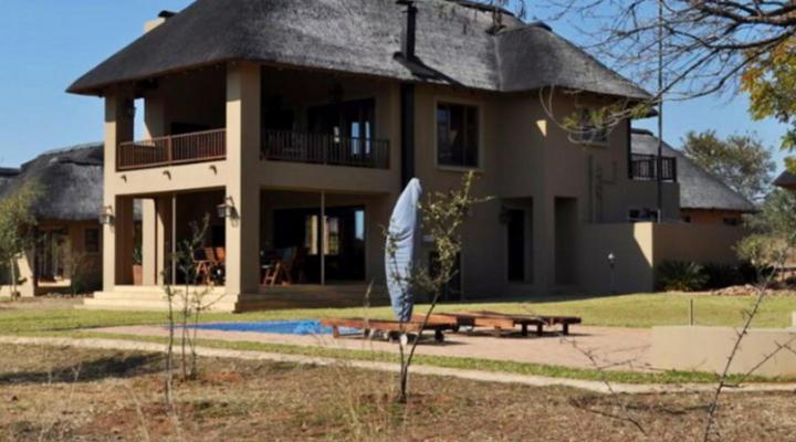 Moi Signature Luxury Villa's - Zebula Golf and Wildlife Estate