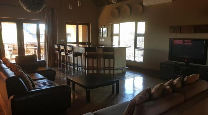 Moi Signature Luxury Villa's - Zebula Golf and Wildlife Estate