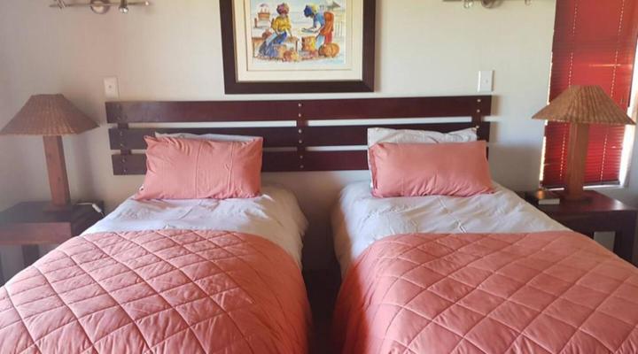 Moi Signature Luxury Villa's - Zebula Golf and Wildlife Estate