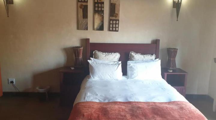 Moi Signature Luxury Villa's - Zebula Golf and Wildlife Estate