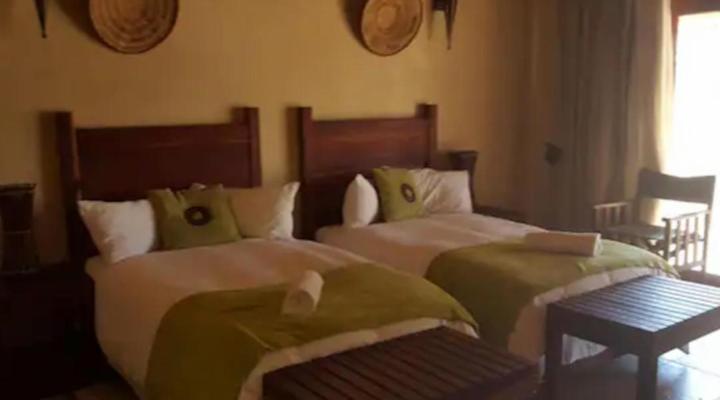 Moi Signature Luxury Villa's - Zebula Golf and Wildlife Estate