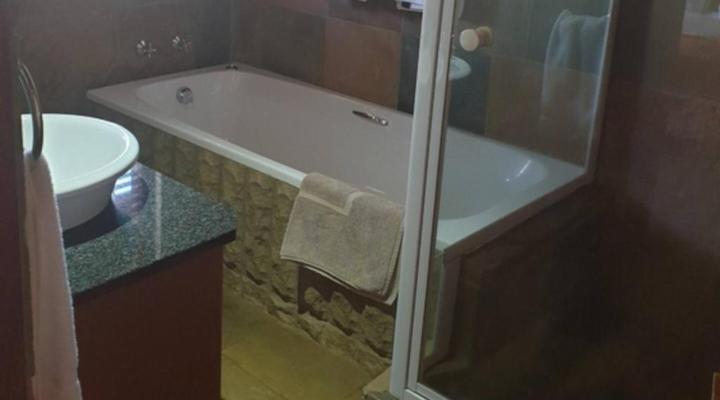 Moi Signature Luxury Villa's - Zebula Golf and Wildlife Estate