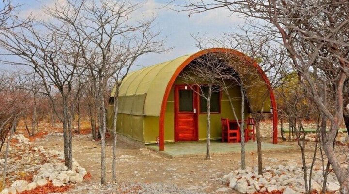 Mopane Village Lodge