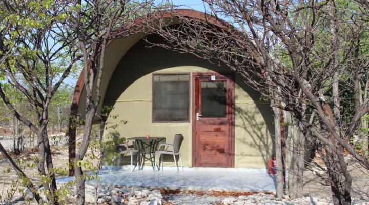 Mopane Village Lodge