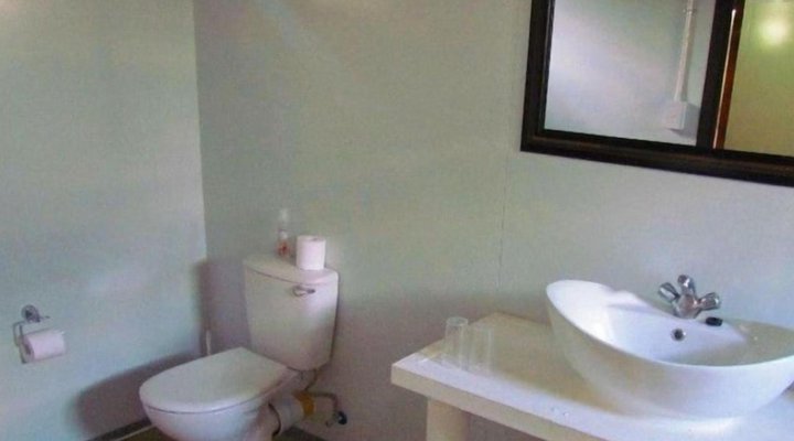 Mopane Village Lodge
