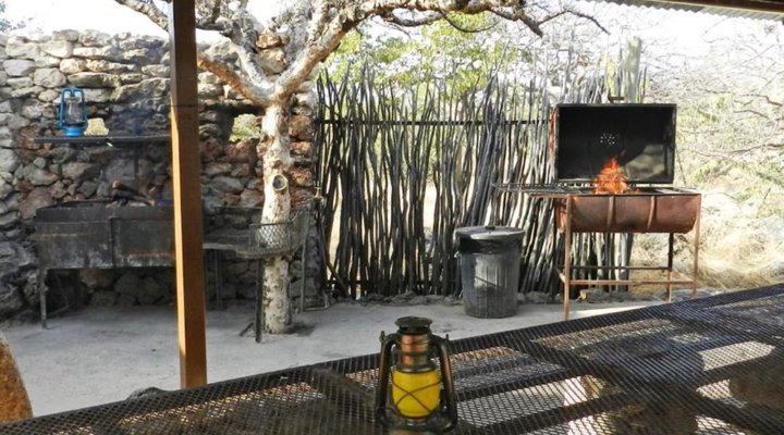 Mopane Village Lodge